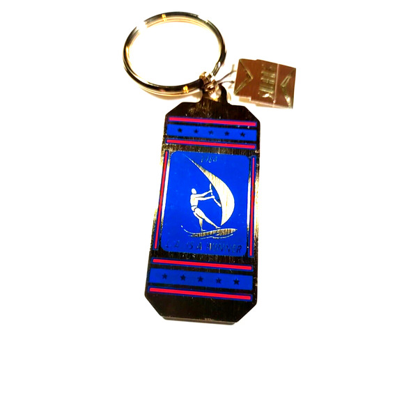 Swank Keychain Vintage 1984 L, A, Is A Winner Blue Gold Tone Wind Surfing - Picture 2 of 6
